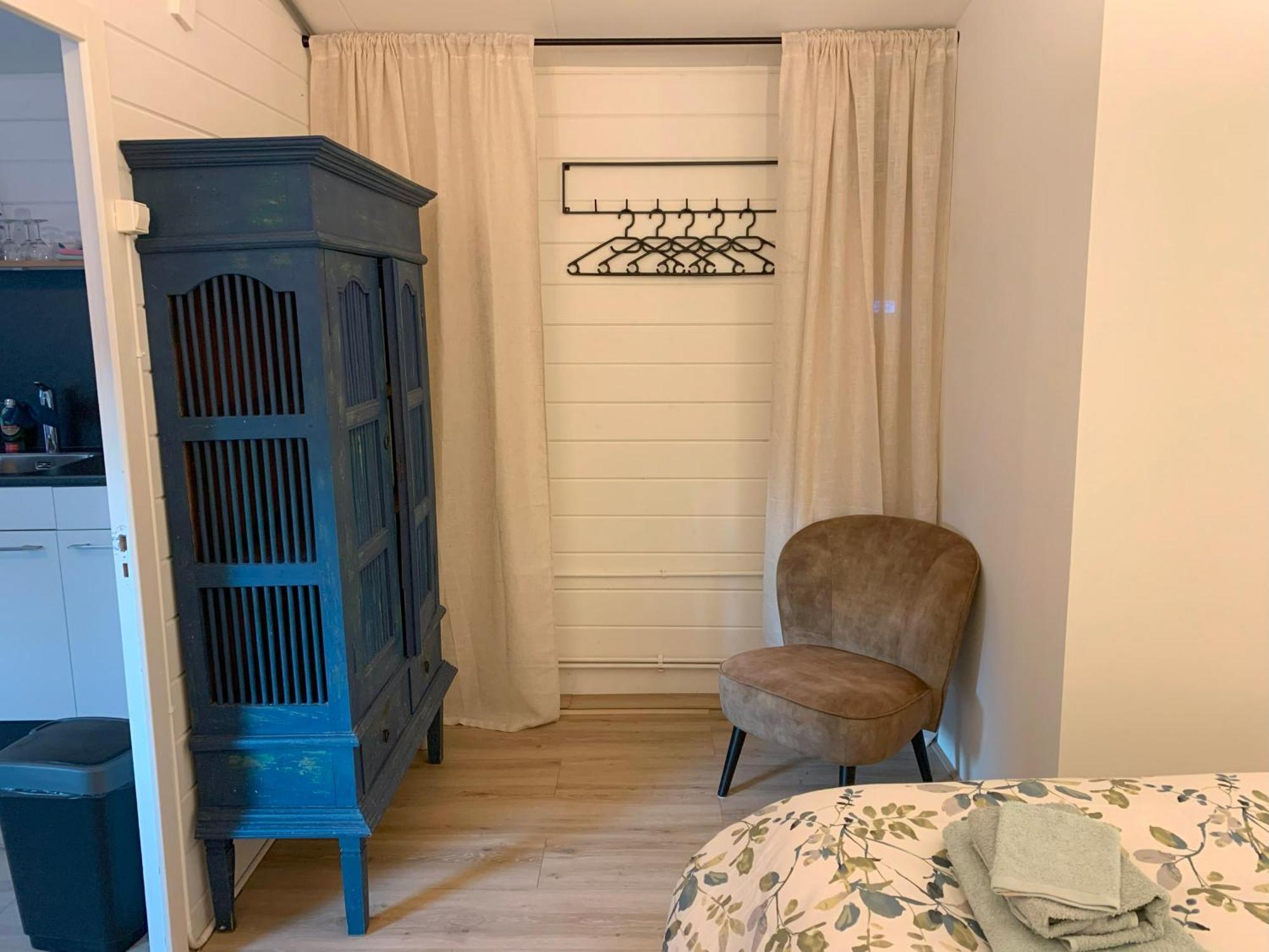 Tiny House Tussen De Grachten Sneek Εξωτερικό φωτογραφία